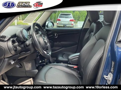 Used 2017 MINI Cooper 4-Door Hardtop FWD image 10