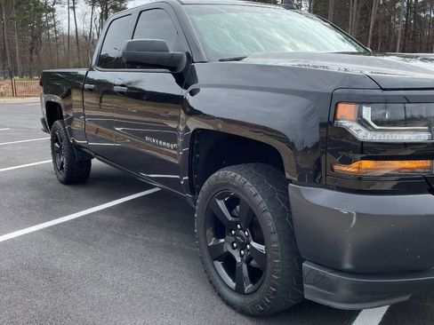 Used 2018 Chevrolet Silverado 1500 W/T w/ Black Out Edition image 4