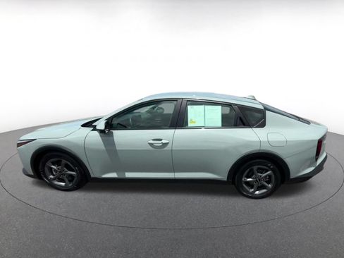 Used 2025 Kia K4 FWD image 8