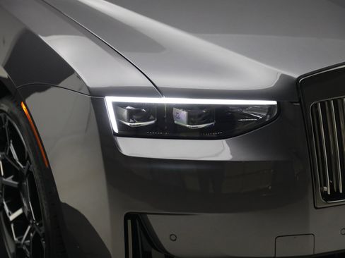 Certified 2025 Rolls-Royce Ghost Black Badge image 36