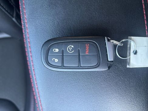 Used 2021 Jeep Cherokee Trailhawk w/ Trailer Tow Group image 34