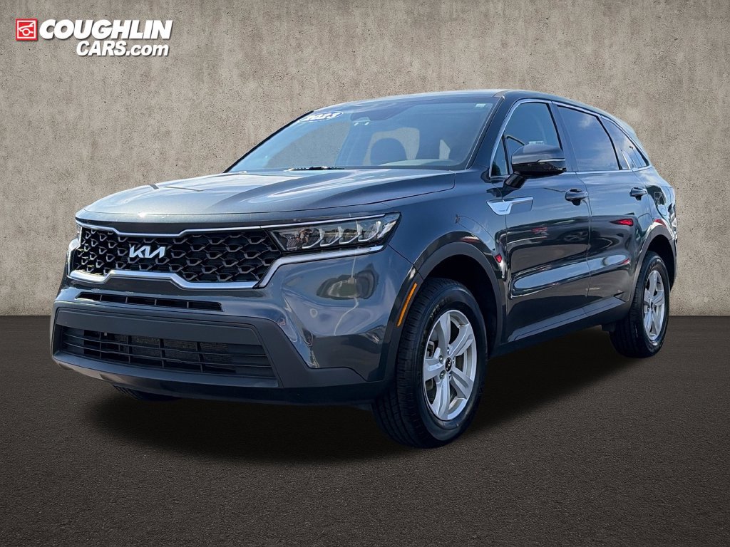 Used 2023 Kia Sorento LX AWD/4WD image 3