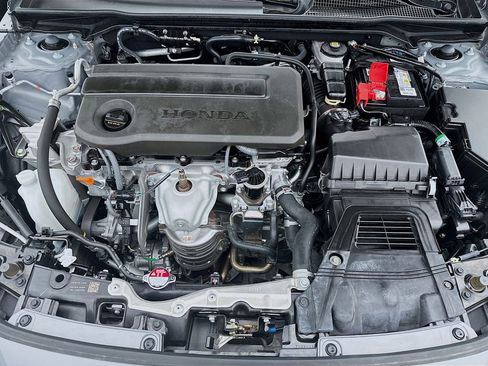 Used 2025 Honda Civic Sport image 27