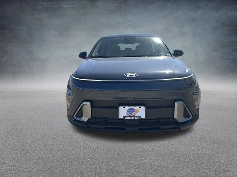 Used 2026 Hyundai Kona SE image 8