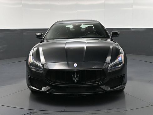 Used 2020 Maserati Quattroporte S GranSport Q4 AWD/4WD image 11
