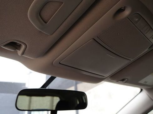 Used 2017 Nissan Rogue S FWD image 24