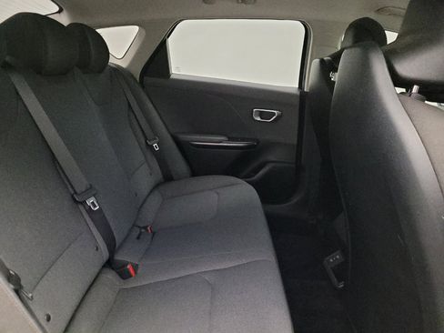 Used 2025 Kia K4 FWD image 19