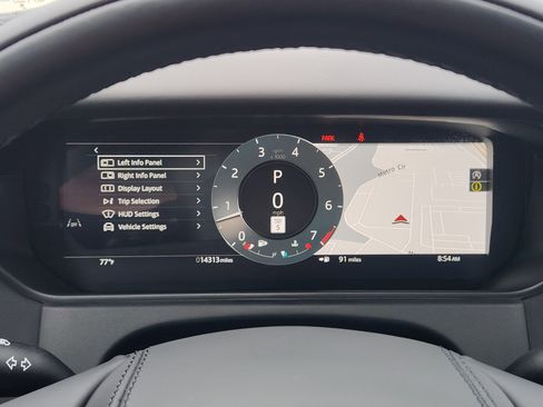 Used 2026 Land Rover Range Rover Velar Dynamic SE AWD/4WD image 17