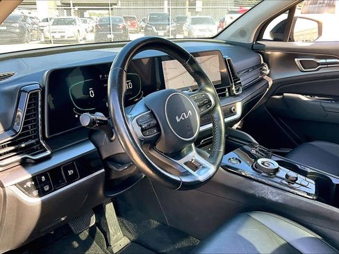 Certified 2023 Kia Sportage EX w/ EX Premium Package image 16