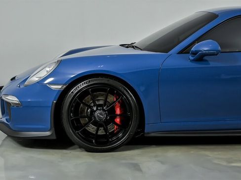 Used 2015 Porsche 911 GT3 RWD image 7