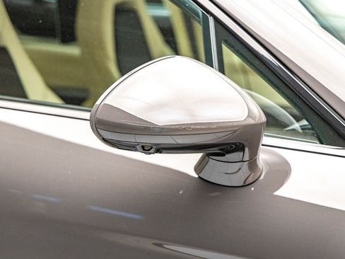 Used 2016 Porsche Panamera Turbo S image 35