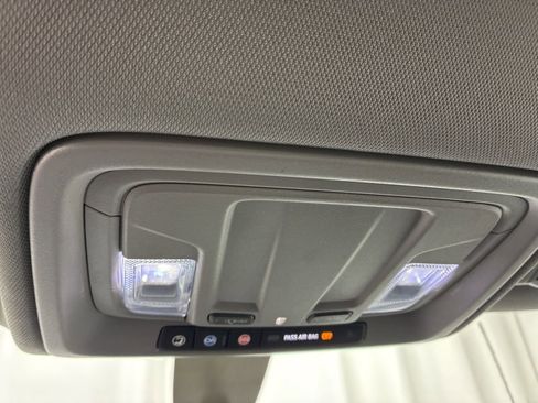 Used 2023 Chevrolet Silverado 3500 LT image 16