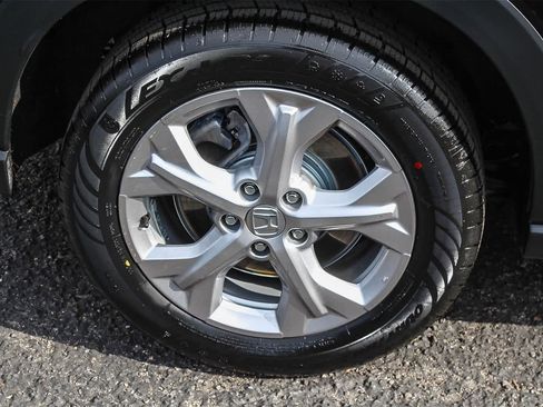 Used 2023 Honda HR-V LX image 12