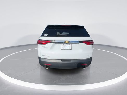 Used 2023 Chevrolet Traverse LT image 7