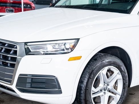 Used 2019 Audi Q5 2.0T Premium image 12