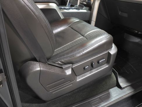 Used 2013 Ford F150 Raptor w/ Luxury Equipment Group image 61