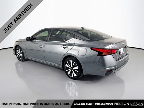 Certified 2022 Nissan Altima 2.5 SV image 7