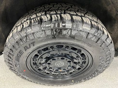 Used 2016 Jeep Grand Cherokee Limited 75th Anniversary image 17