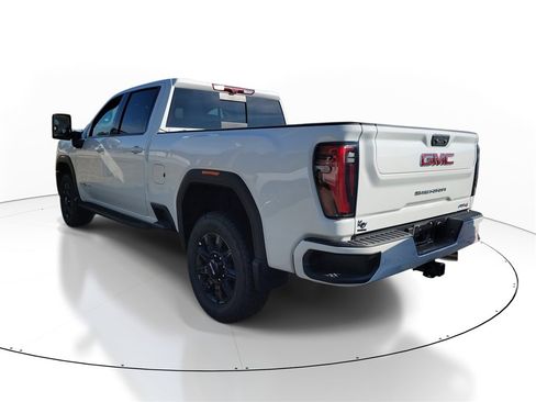 New 2026 GMC Sierra 3500 AT4 w/ AT4 Premium Plus Package image 4