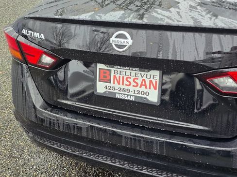Used 2021 Nissan Altima 2.5 S FWD image 13