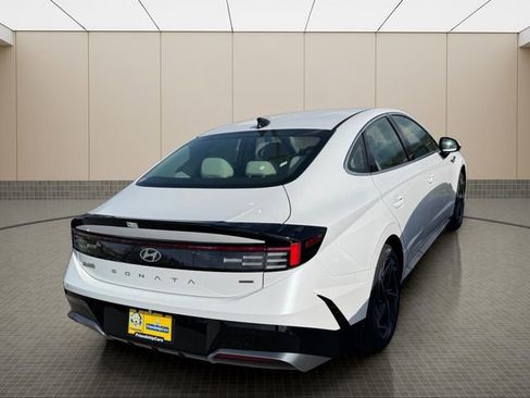 New 2026 Hyundai Sonata SEL AWD/4WD image 15
