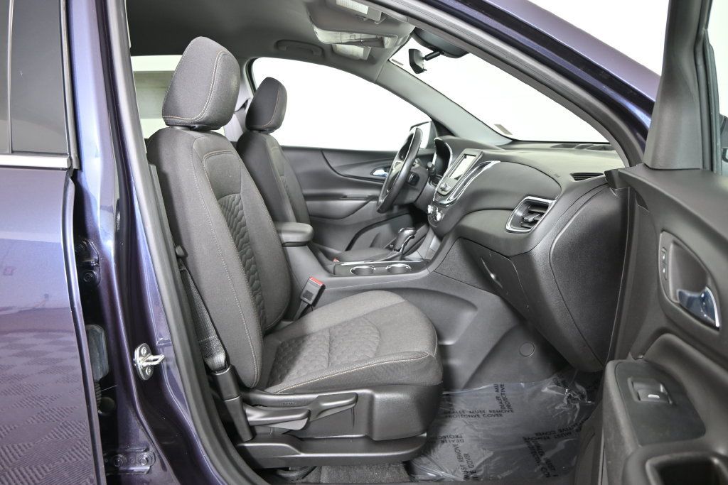 Used 2019 Chevrolet Equinox LT FWD image 13