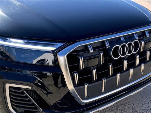 Used 2025 Audi Q7 3.0T Premium Plus image 28