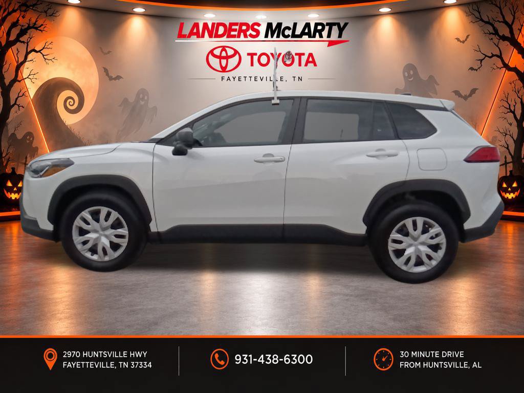 Used 2025 Toyota Corolla Cross L FWD image 6
