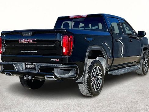 Used 2025 GMC Sierra 1500 AT4 w/ AT4 Premium Package AWD/4WD image 2
