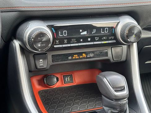 Used 2024 Toyota RAV4 Adventure image 21