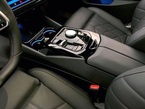 Certified 2024 BMW i5 M60 w/ Premium Package image 22