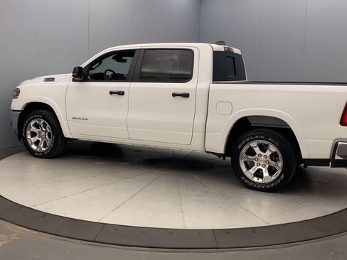 Used 2026 RAM 1500 Big Horn AWD/4WD image 2