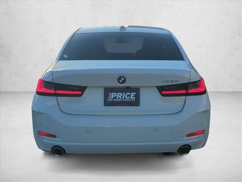 Used 2026 BMW 330i Sedan w/ Convenience Package RWD image 7
