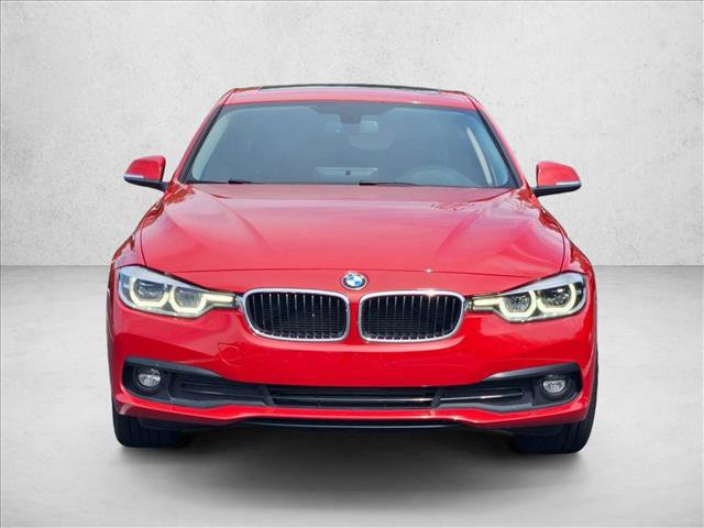 Used 2018 BMW 320i xDrive Sedan w/ Convenience Package AWD/4WD image 2