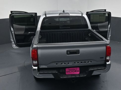 Used 2020 Toyota Tacoma SR5 RWD image 22