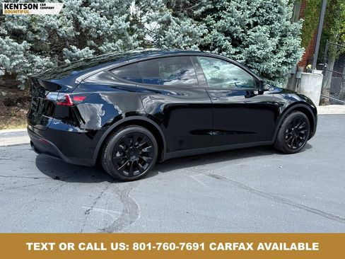 Used 2025 Tesla Model Y Long Range AWD/4WD image 9