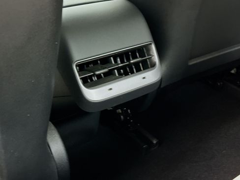 Used 2023 Tesla Model 3 Standard Range RWD image 26