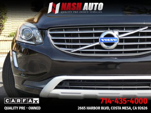 Used 2017 Volvo XC60 T5 Dynamic w/ Preferred Option Package FWD image 18