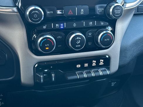 Used 2019 RAM 2500 Laramie AWD/4WD image 20