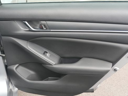 Used 2019 Honda Accord Sport image 26