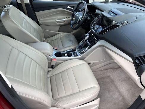 Used 2015 Ford C-MAX Energi SEL w/ Equipment Group 302A image 9