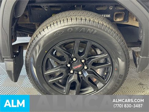 Used 2023 GMC Sierra 1500 Elevation image 21