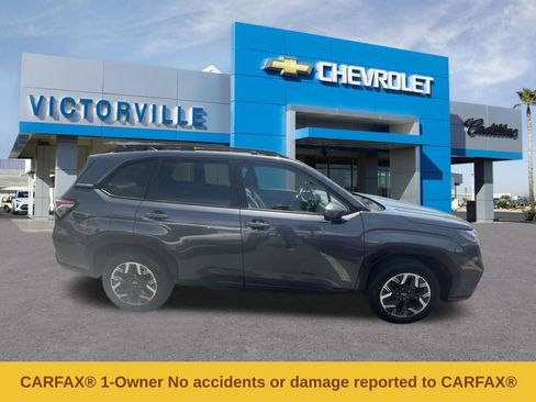Used 2025 Subaru Forester Premium w/ Convenience Package #1 AWD/4WD image 4