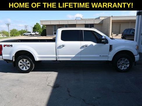 Used 2022 Ford F350 Platinum w/ FX4 Off-Road Package AWD/4WD image 45