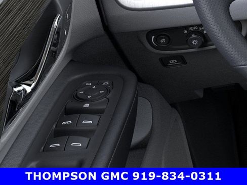 New 2023 GMC Terrain SLE image 22