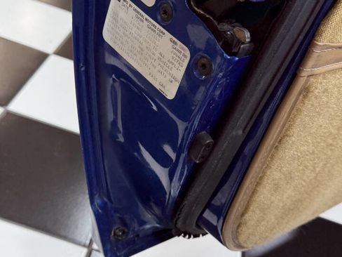 Used 1987 Chevrolet Camaro Z28 image 90