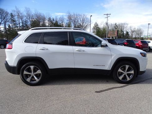 Used 2020 Jeep Cherokee Limited w/ Luxury Group AWD/4WD image 50