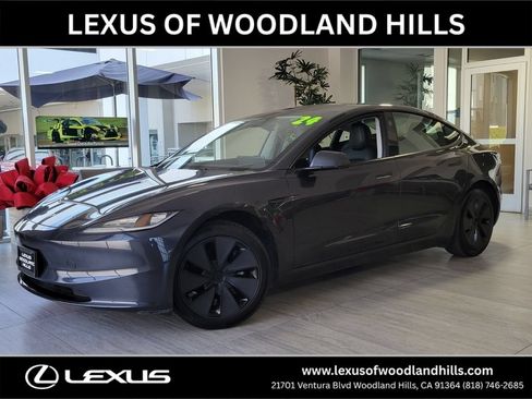 Used 2024 Tesla Model 3 Standard Range RWD image 1