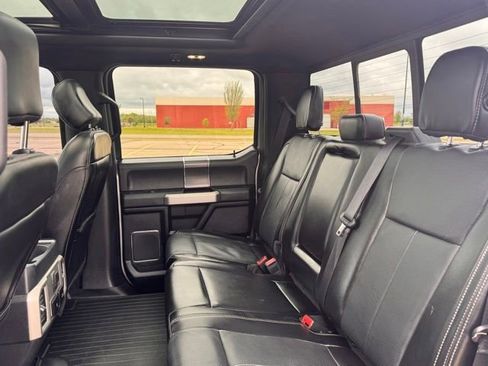 Used 2018 Ford F150 Lariat w/ Equipment Group 502A Luxury AWD/4WD image 34