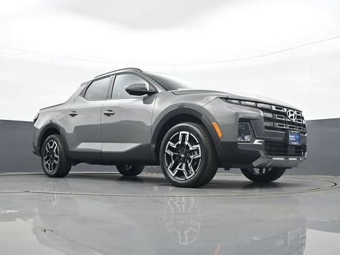 Certified 2025 Hyundai Santa Cruz Limited AWD/4WD image 23